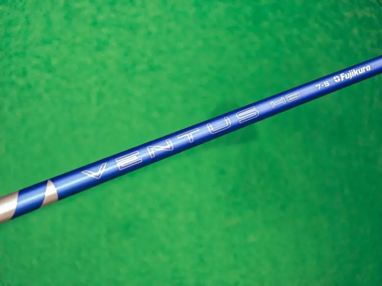フジクラ 24 VENTUS HB ハイブリッドシャフトのデザイン5