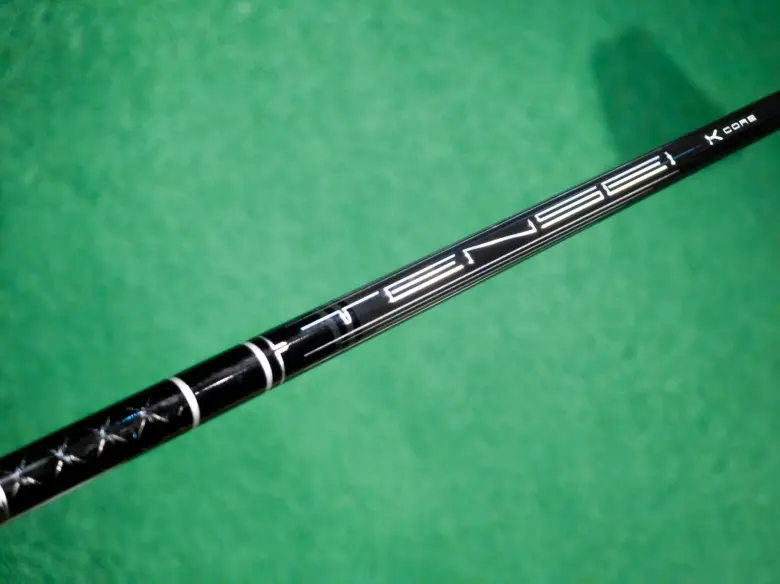 【試打評価】TENSEI Pro Black 1K Core|ブースト型の元調子!安定して爆飛びする 6 TENSEI Pro Black 1K Coreのデザイン1