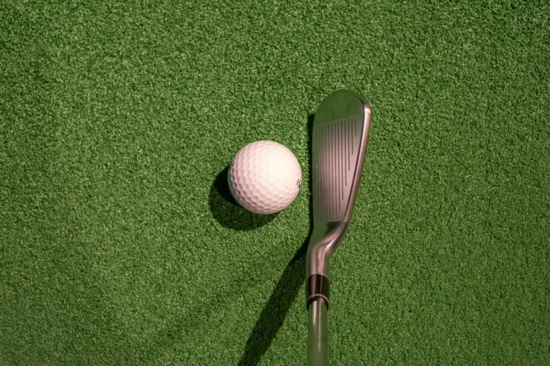 フォーティーン TB-3 FORGED アイアンのヘッド形状２