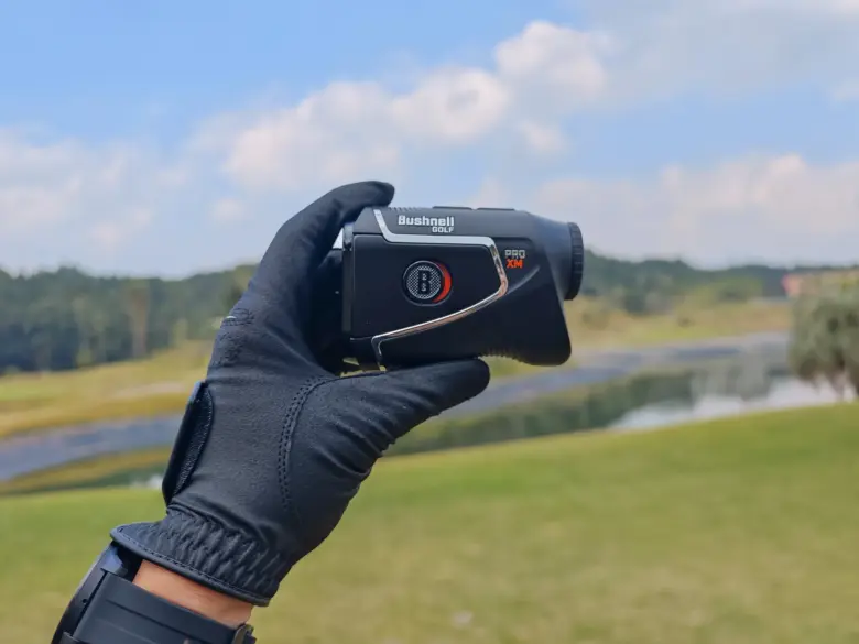 ブッシュネル PRO XM JOLTのサイズ感