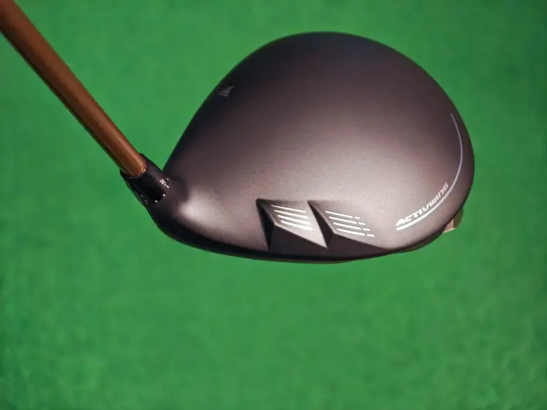 ゼクシオ14プラス ドライバーのアクティブウイング3