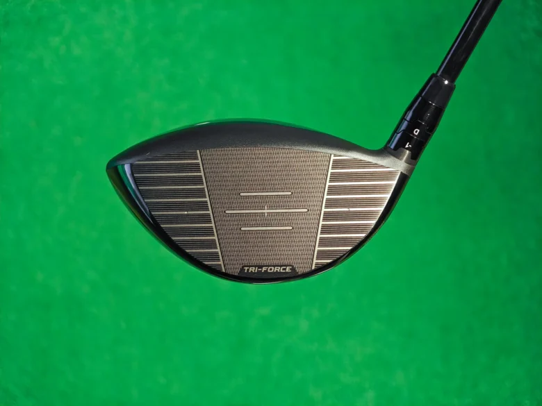 クアンタム トリプルダイヤモンド ドライバーのフェースと打感