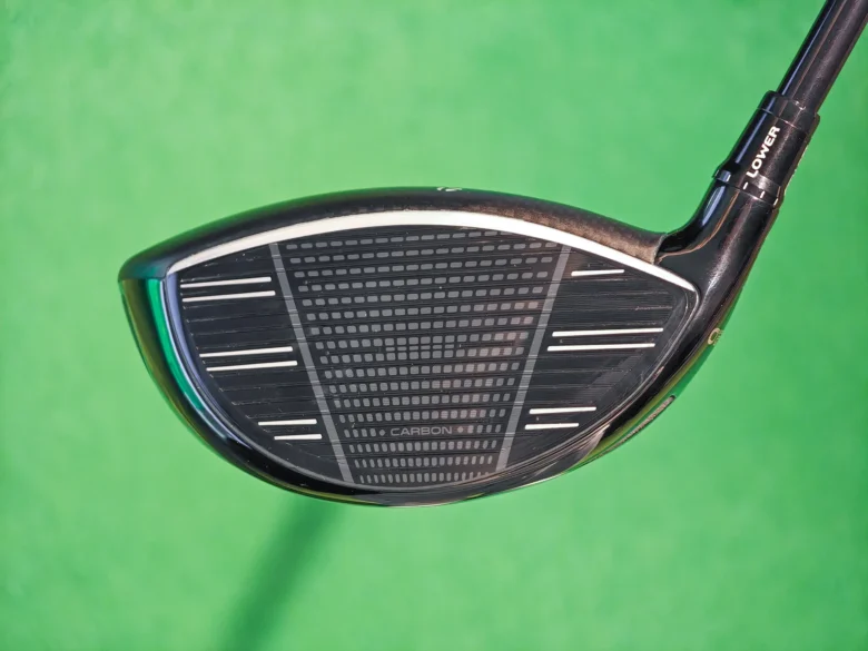 テーラーメイド Qi4D ドライバーのフェース