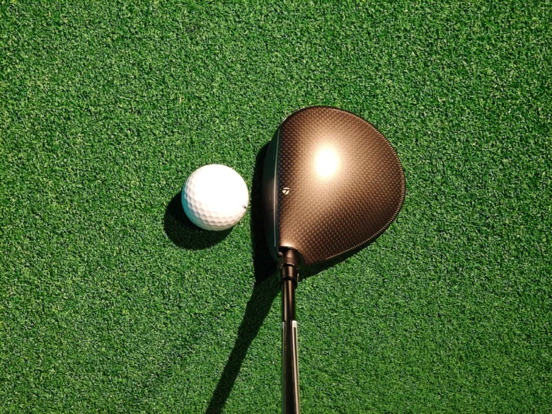 テーラーメイド Qi4D フェアウェイウッドのヘッド形状2