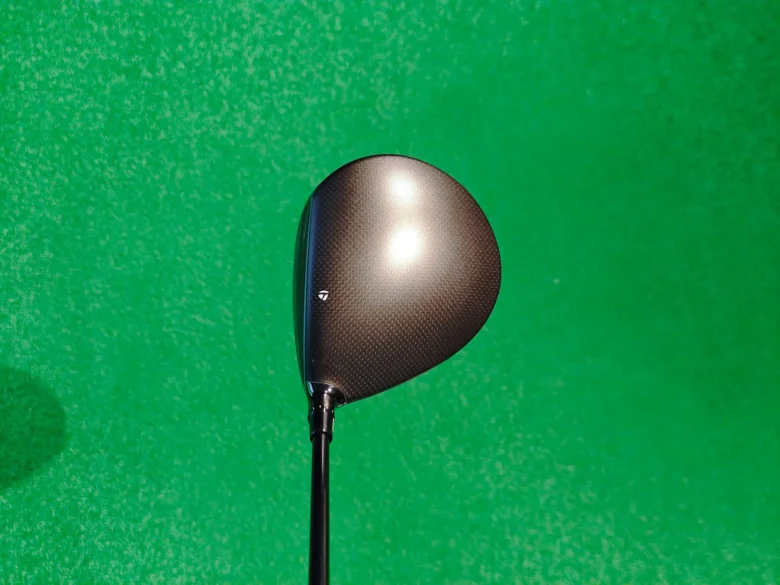 Qi4D LSドライバーのヘッド形状2