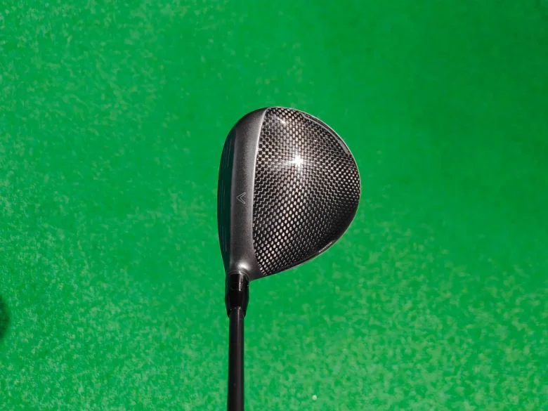 キャロウェイ クアンタム ミニバフィーのヘッド形状2