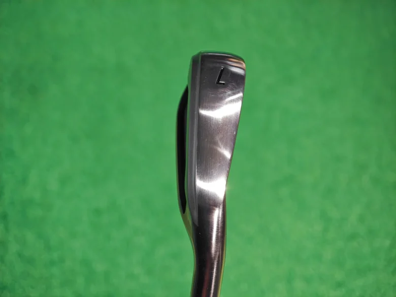 キャロウェイクアンタムMAX アイアンのソール幅