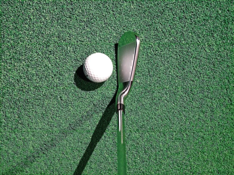 キャロウェイクアンタムMAX アイアンのヘッド形状2