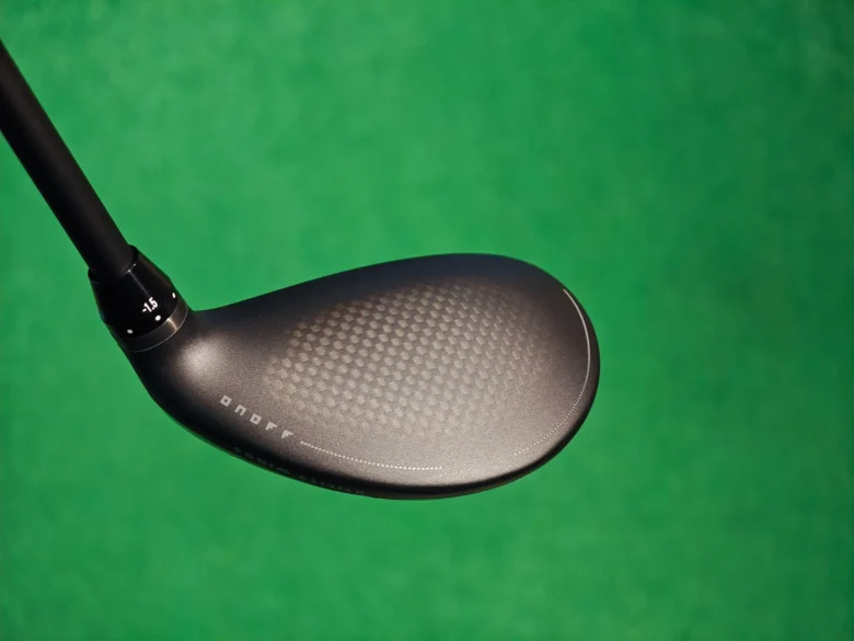 オノフ AKA ユーティリティ ウイングス（2026）のクラウン