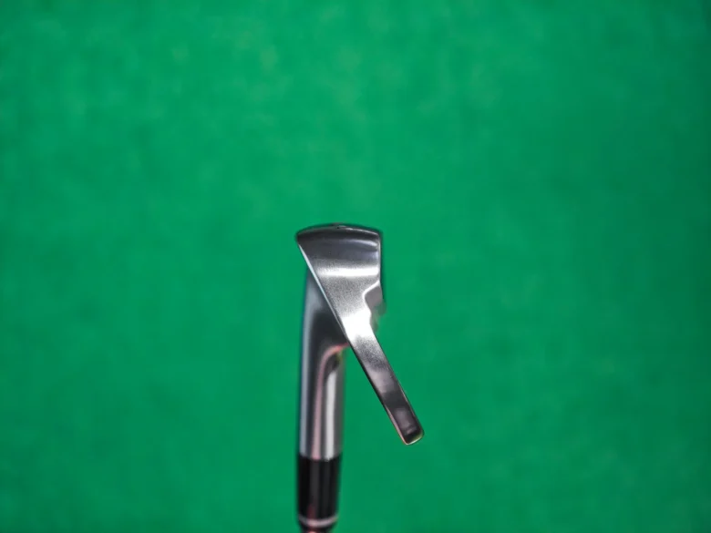 プロギア 01アイアン(2026)のソール形状2