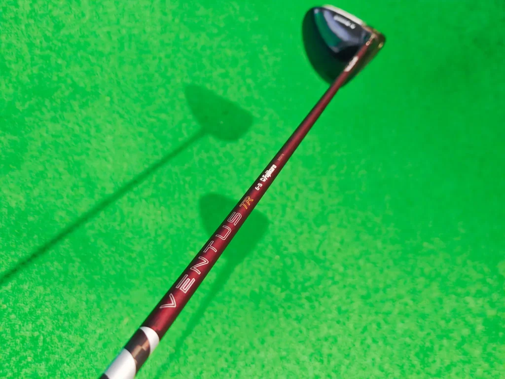 26 VENTUS TR レッドのデザイン8