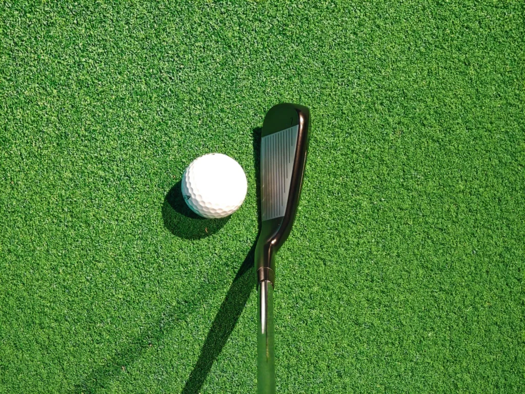 PING G740アイアンのヘッド形状2